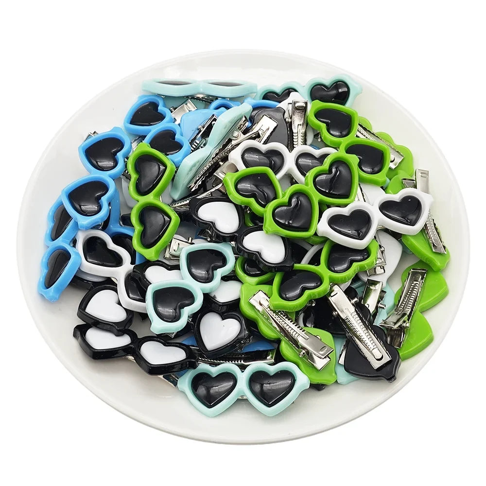 100pcs Cute Pet Hair Accessories Hair Clips Heart Glasses Shape Puppy Supplies Plastic